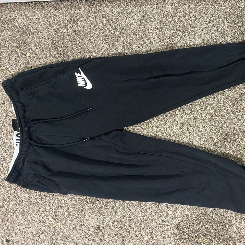 Nike (Just do it) Back Sweatpants